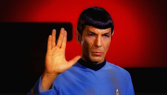 一副看到就让人想发笑的锅盖头,这是史波克大副(spock),星际间最著名