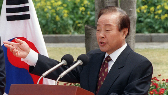 平民总统金泳三带给韩国的不止是反腐