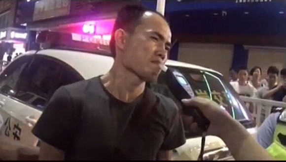 【视频】深圳醉驾司机面对交警大秀演技 13分