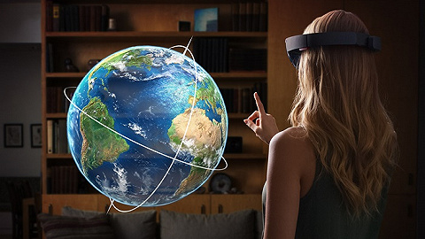 透过HoloLens看到的世界是什么样的？