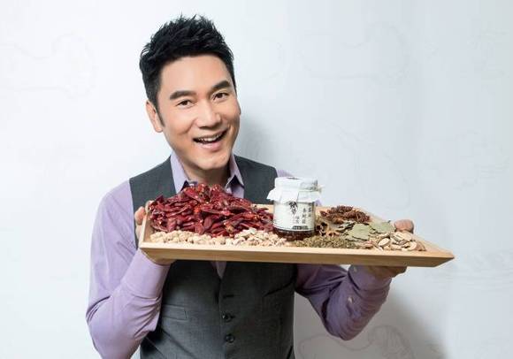 【中国企业家】“饭爷”林依轮的赌局:创业难回头