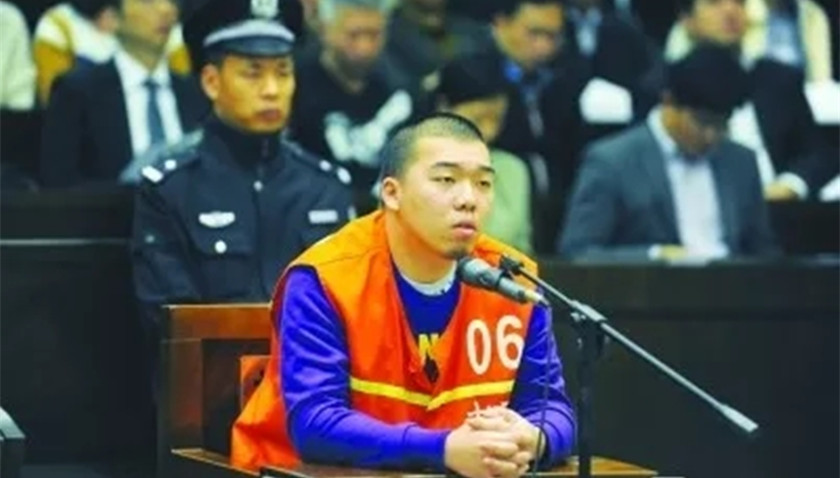 南京"西堤国际杀妻案"罪犯死缓期数次伤人 或将执行死刑