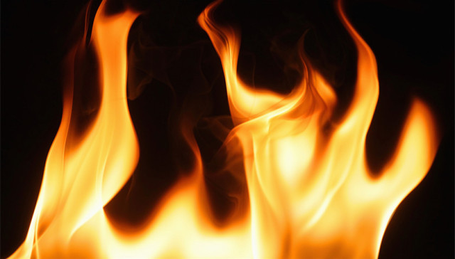 四川达州警方通报批发市场火灾:排除人为放火