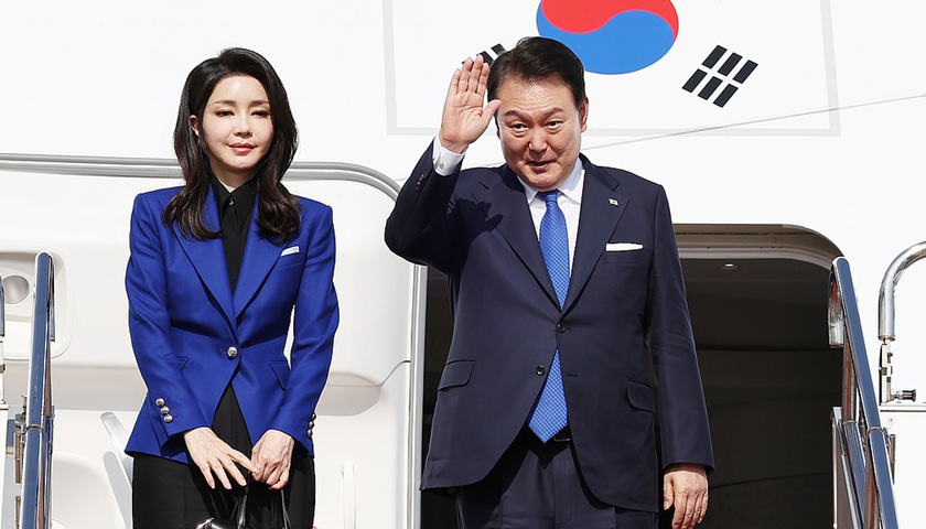 对准尹锡悦夫妇，韩国国会通过多项特检法