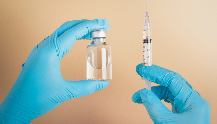 三叶草生物不卖流感疫苗了|界面新闻，三叶草生物终止流感疫苗销售业务
