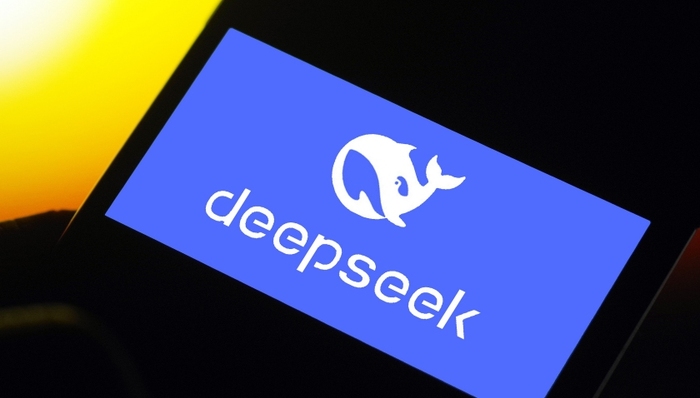 DeepSeek论文登上《自然》封面，R1成为首个严格学术审查大模型