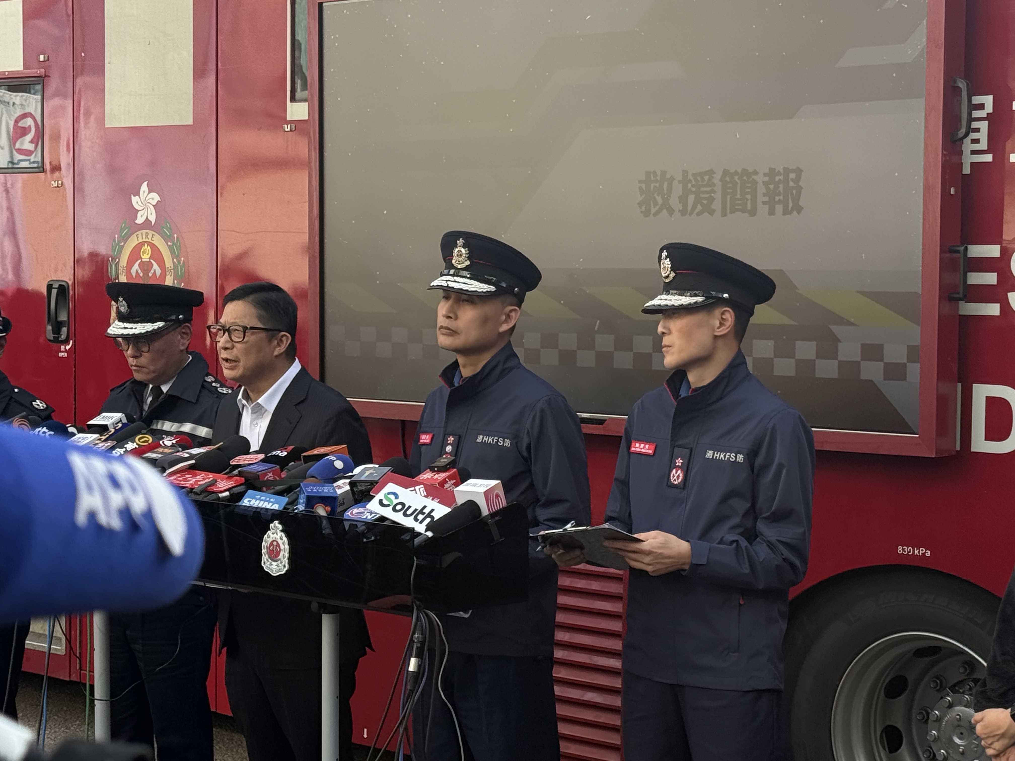 香港火灾遇难人数升至128人，廉政公署拘捕2名顾问公司董事