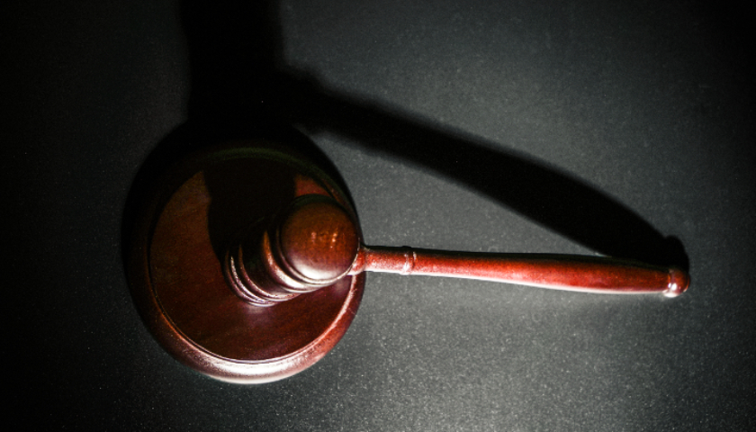 北京首例宠物中毒刑事公诉案被告人获刑4年，曾致小区9只宠物狗死亡