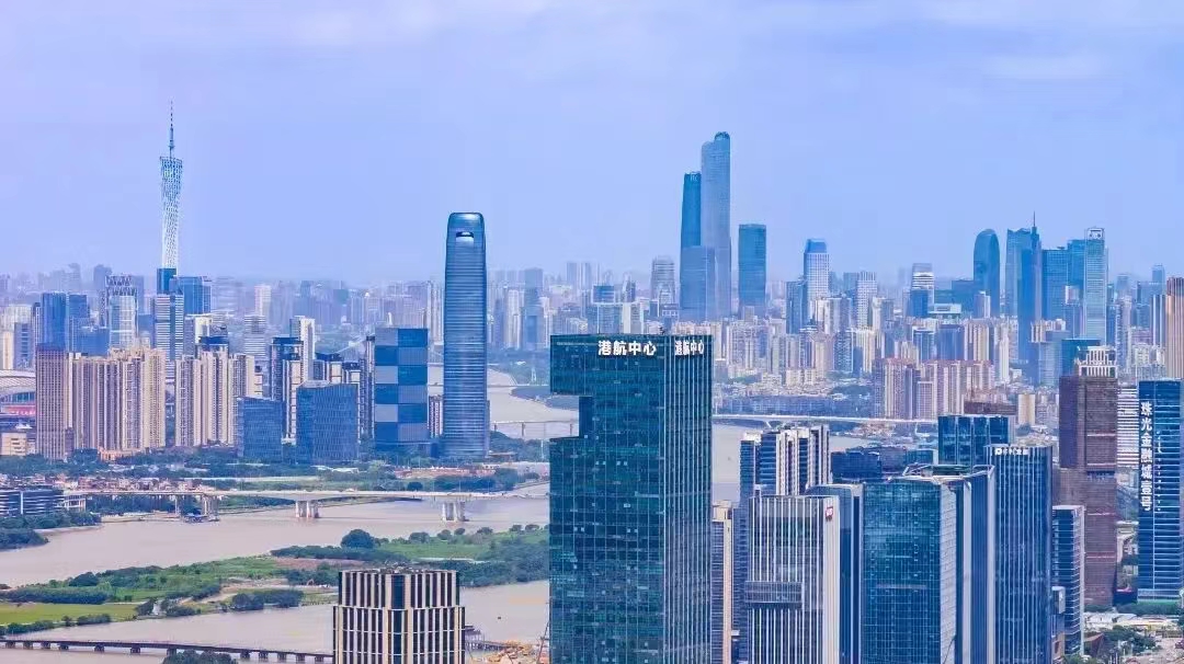 广州黄埔冲刺“世界显示之都”:超高清视频和新型显示迈向价值链高端