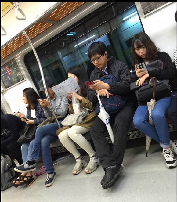 韩国人都用什么手机,出国漫游无限流量如何办