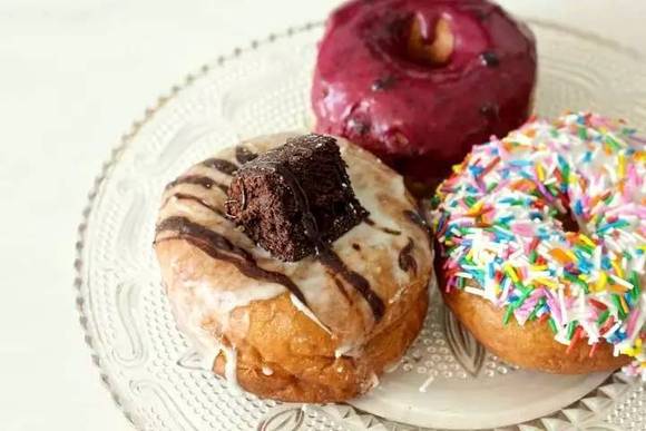 多伦多10家超热门甜甜圈店,原来甜甜圈还有这