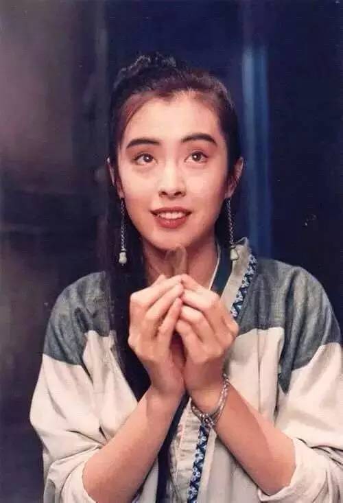 谁说只有锥子脸才好看?让这些方脸圆脸大脸女