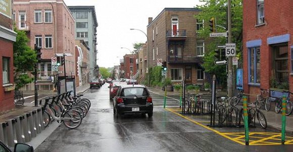 走过路过不要错过:加拿大5大城市免费停车地点