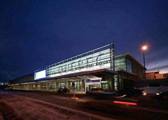 出租车是个啥?魁北克两大机场宣布对Uber开