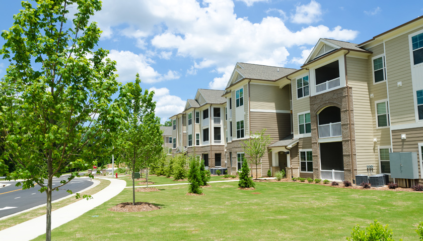 近三成人称结婚要在深有房 月薪超2万才敢说出