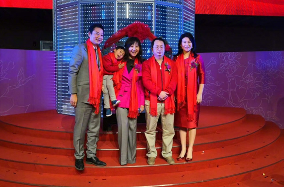 360更名首日高开低走市值蒸发593亿,周鸿祎损