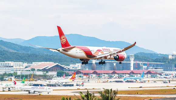 2019年三亚凤凰机场年度国际(地区)旅客吞吐量突破一百次.