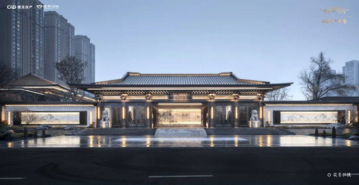 作为城央之上的百亩大盘,成都建发央玺大门延续盛唐豪迈大气的风格