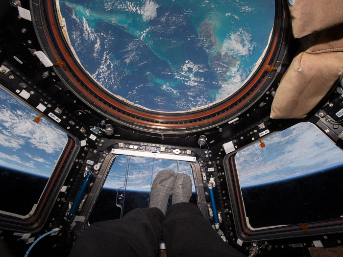 宇航员在太空拍摄的地球家园