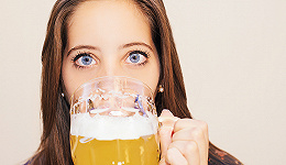 这款“类啤酒”产品挺受女孩喜欢 百威英博想要靠它赢回女性消费者