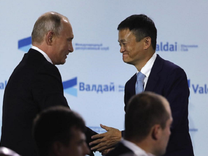 一杯星巴克，数字经济学问多