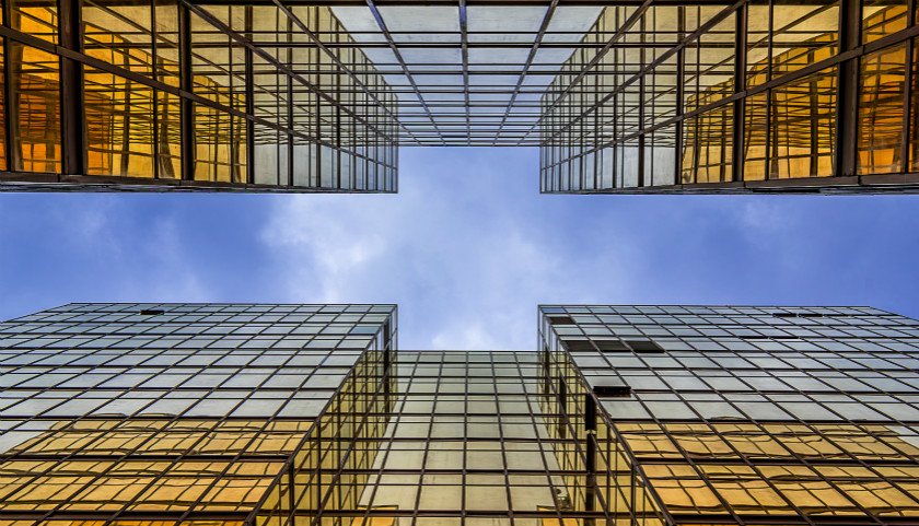 侠客岛:下半年经济形势怎样 读懂政治局会议是