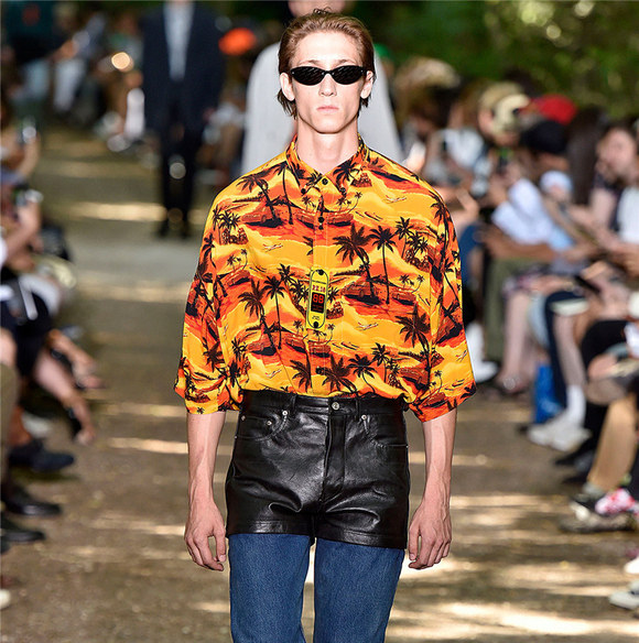 夏威夷襯衫的日常穿搭 Aloha Shirt 男女裝皆時尚|瘋時尚媒體