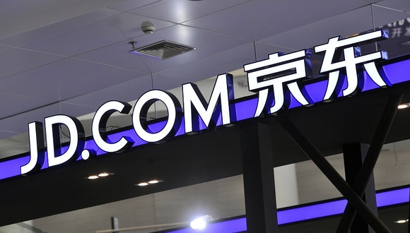 【科技早报】刘强东称取消底薪并不是降低薪资