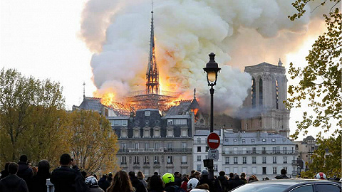 巴黎大火，捐款的为什么是Gucci和LV？