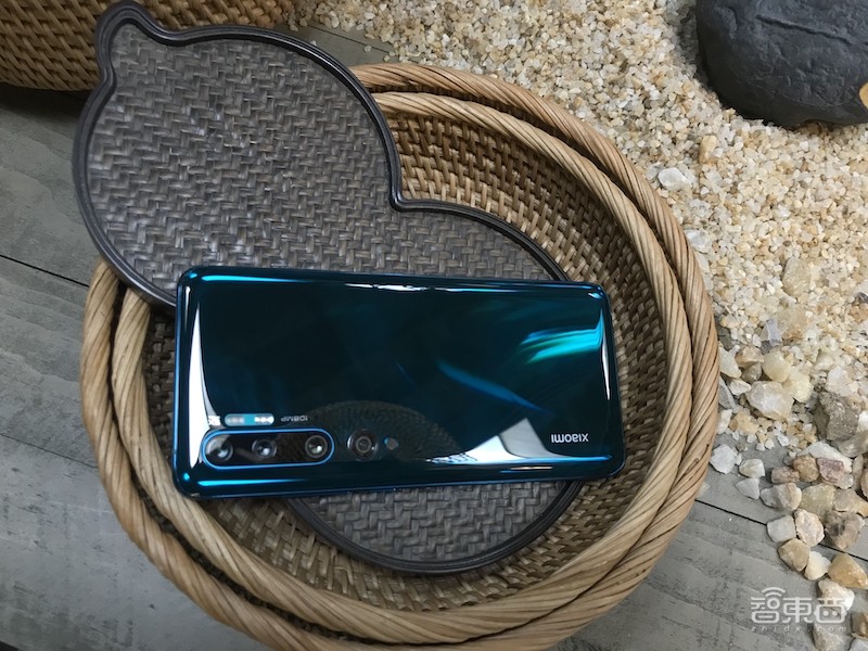 小米1亿像素手机拍照体验,从微距拍到超广角,效果到底如何?