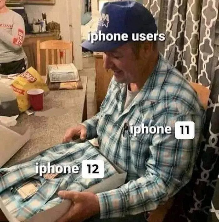 iPhone 12确实“二”，但“十三”也不会香