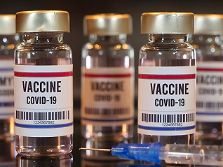 不用打针的皮肤贴片新冠疫苗要来了？不过最早也要到2025年