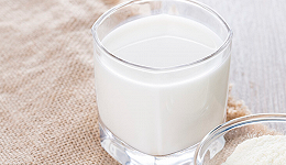 销售、利润双降：a2牛奶还能讲好资本故事吗？