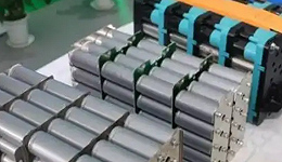 中国动力电池超速