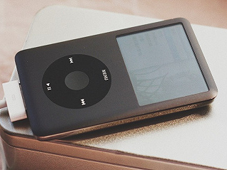 完成历史使命之前，iPod到底为苹果赚了多少钱？