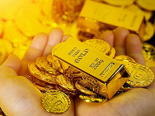 金价创两年半新低，紫金矿业领跌黄金板块