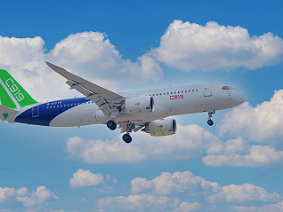 C919大型客機獲頒型號合格證，將于2022年底交付首架飛機