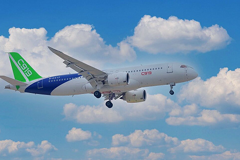 C919大型客機獲頒型號合格證，將于2022年底交付首架飛機