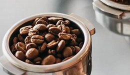 云南咖啡10年的努力，不可被一句“香精豆”抹杀