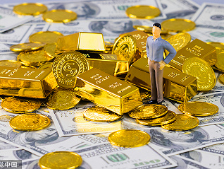 央行囤貨和零售復蘇雙線開花，誰在狂買黃金？