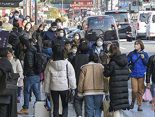日本仅四分之一人口感染新冠，究竟是如何做到的