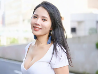 鈴木涼美：白天與黑夜之間，進步與落后之間