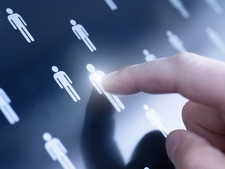 北京2022年末常住人口為2184.3萬人，比上年減少4.3萬人