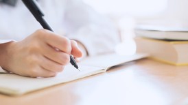 山东潍坊明确三孩免费读公办高中