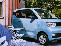 五菱“神车”正在败走新能源？