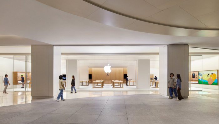 时隔11年，苹果在深圳开出第二家直营零售店