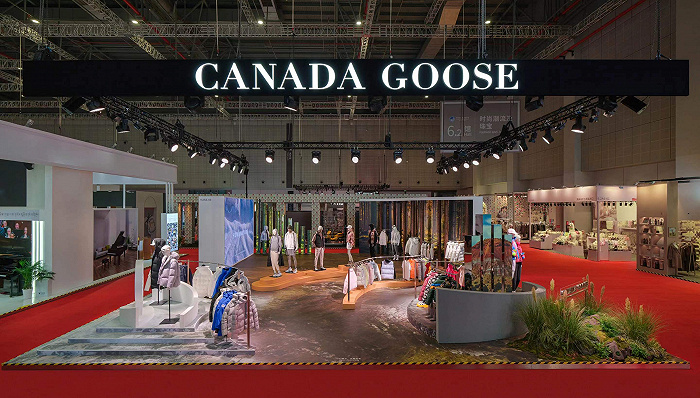 Canada Goose加拿大鹅亮相第六届中国国际进口博览会 图片来源：加拿大鹅Canada Goose加拿大鹅亮相第六届中国国际进口博览会 图片来源：加拿大鹅(photo:JieMian)