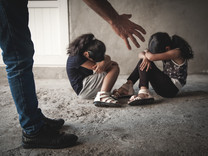 萧山通报“培训机构教师殴打学生”：汪某被采取刑事强制措施，晚托点被关停