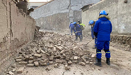 甘肃蓝天救援队：震区农村房屋倒塌情况严重，正进行二次排查