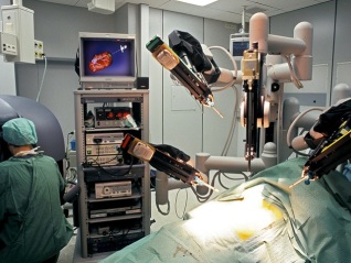达芬奇手术机器人迈向国产化